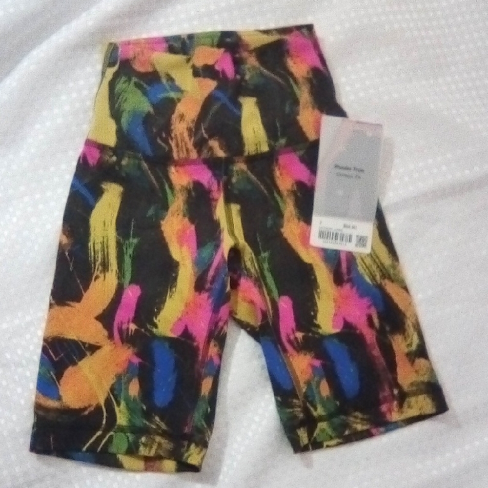 Lululemon Multicolor Abstract Print Shorts